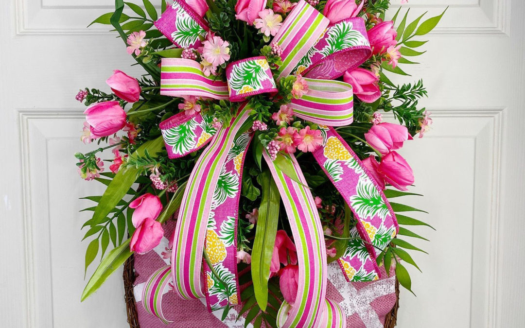 Pineapple Door Hanger