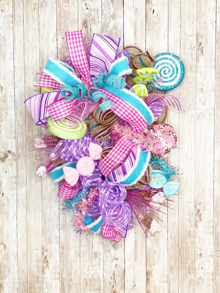Light pink, blue, and purple centerpiece