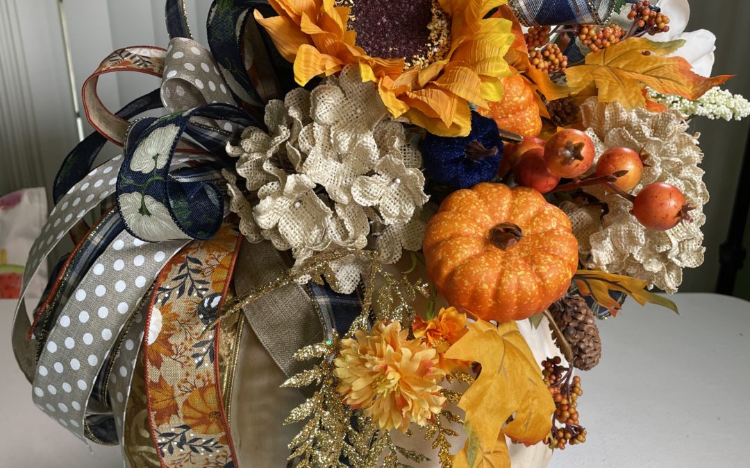 7.02.21 Pumpkin Centerpiece – Tammy (REPLAY)