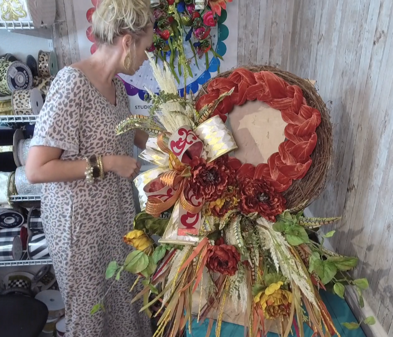 6.22.21 Velvet Wreath on a Wreath – Fancy (REPLAY)