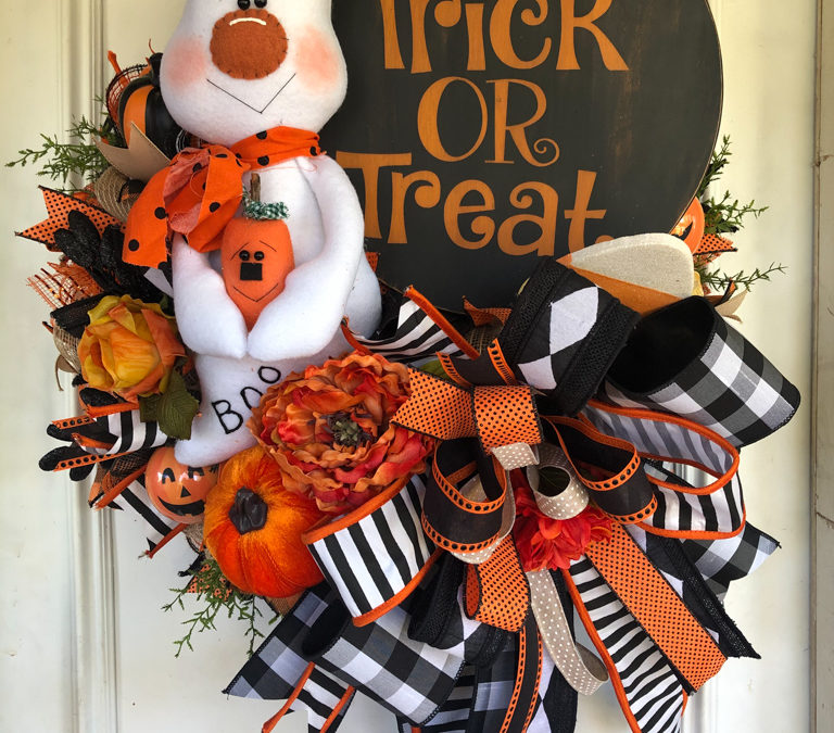 7.26.21 Trick Or Treat Ghost Mesh Wreath