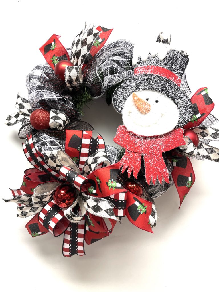 Snowman Ball Garland Wreath