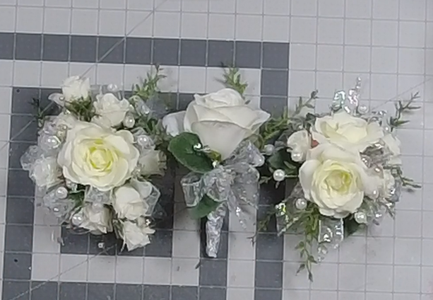 How to make a Corsage and Boutonierre- Coach Jordan – REPLAY