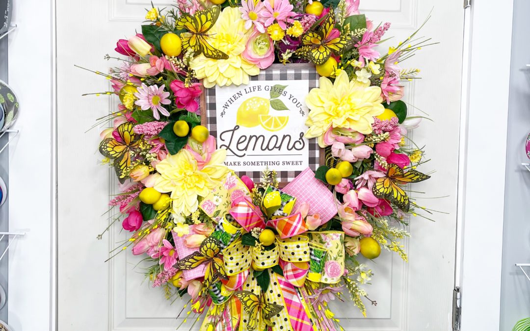 Pink Lemonade floral on an evergreen – Mellie Mel – REPLAY