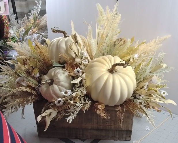 Pumpkin Centerpiece-Coach Jordan – REPLAY