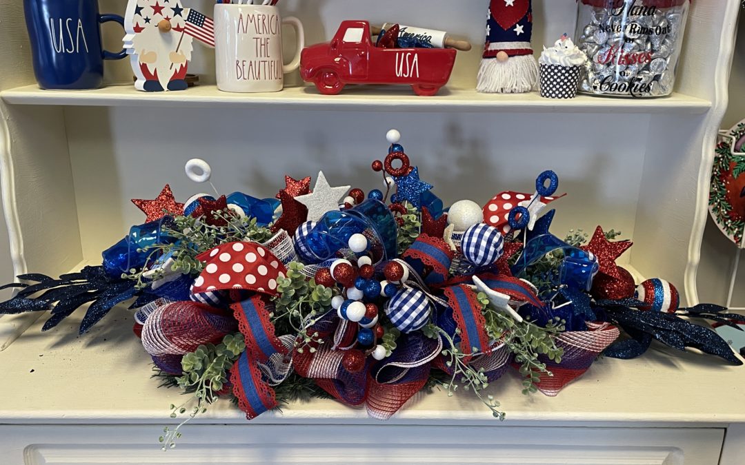 6.17.22 Patriotic Mailbox Centerpiece – Coach Tammy REPLAY