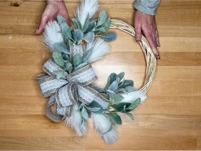 Boho Willow Wreath + Single Ribbon Bow Tutorial