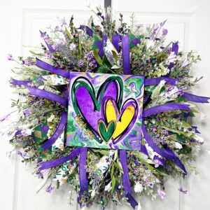 Floral Mardi Gras wreath with heart sign