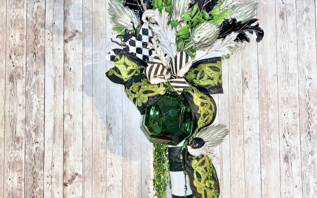 BOO-jee Witch Leg Doorhanger ~ Fancy – REPLAY