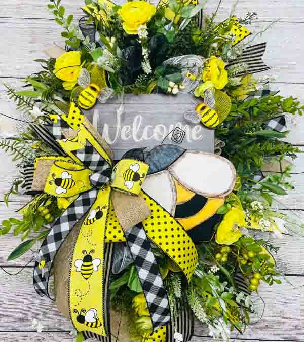 Bee Wreath – Meghan – REPLAY