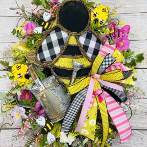 Meghan's Bee Wreath 1